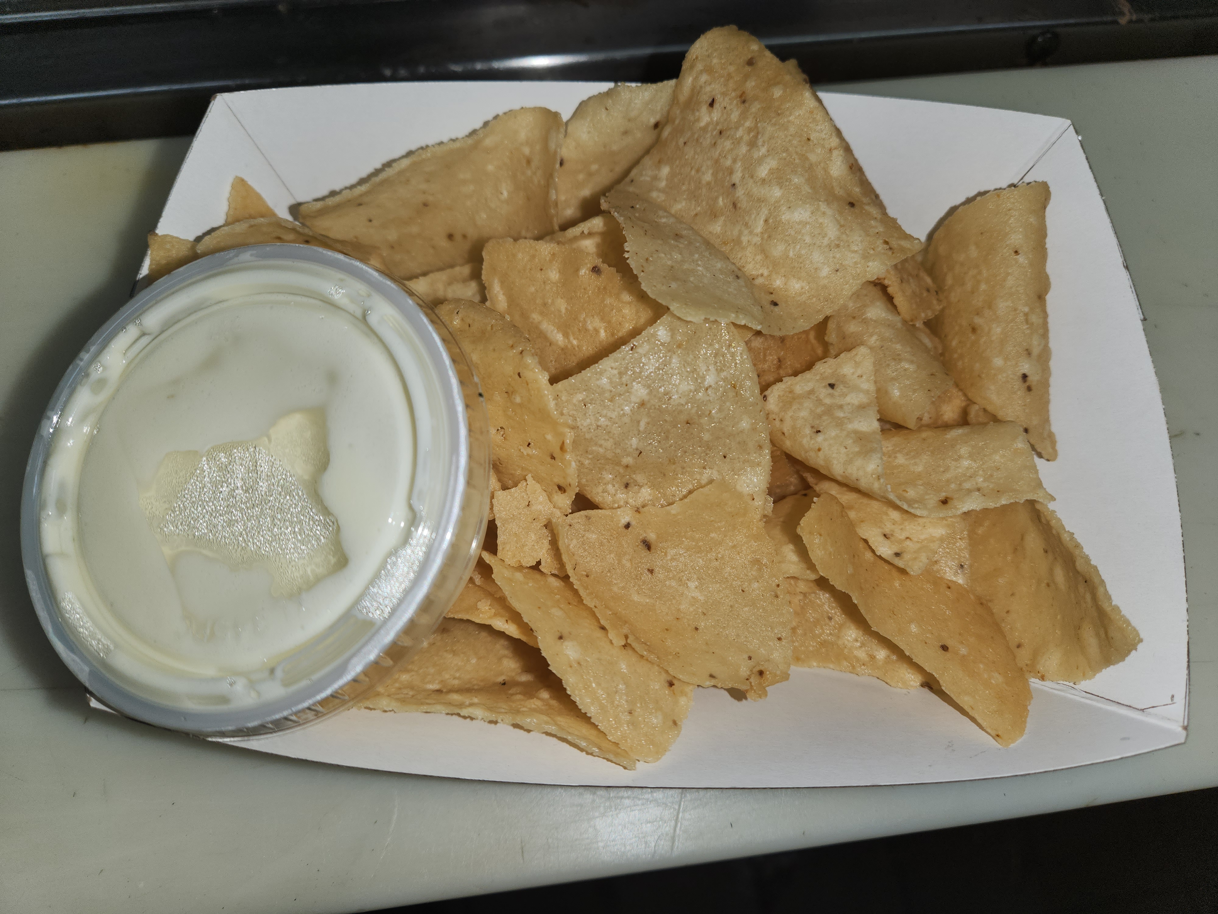 Cheese dip and chips